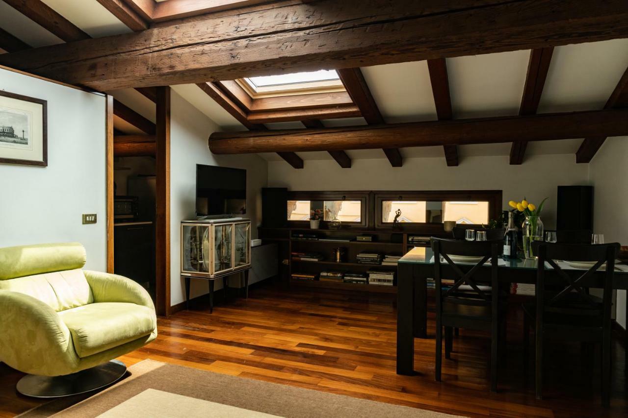 Domus Verona - Magnifiche Residenze San Fermo Luaran gambar